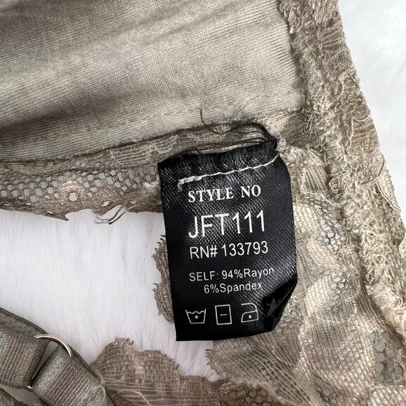 POL Bralette Olive Green Deep Plunge V Neck Triangle Cups Racerback Lace Sheer - Picture 3 of 7